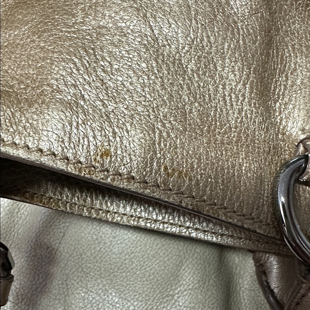 💯Authentic Prada Leather Tote Bag🍀 - Picture 17 of 17